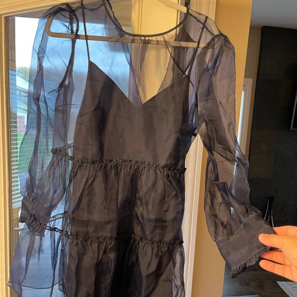 Cinq a sept Rhonda dress. Beautiful NWT navy
